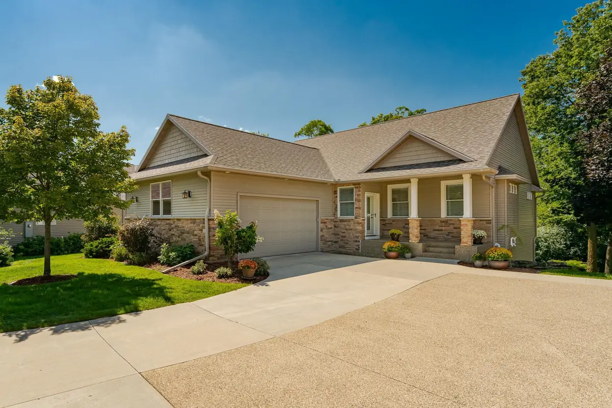 1568 Salem Court Sw, Rochester, MN 55902 - Image #1