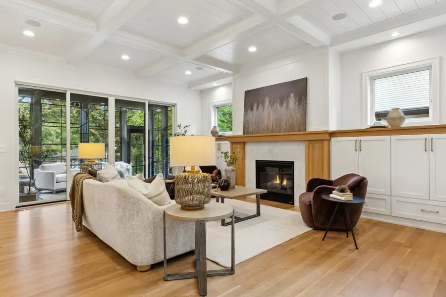 6612 Warren Avenue S, Edina, MN 55439 - #3