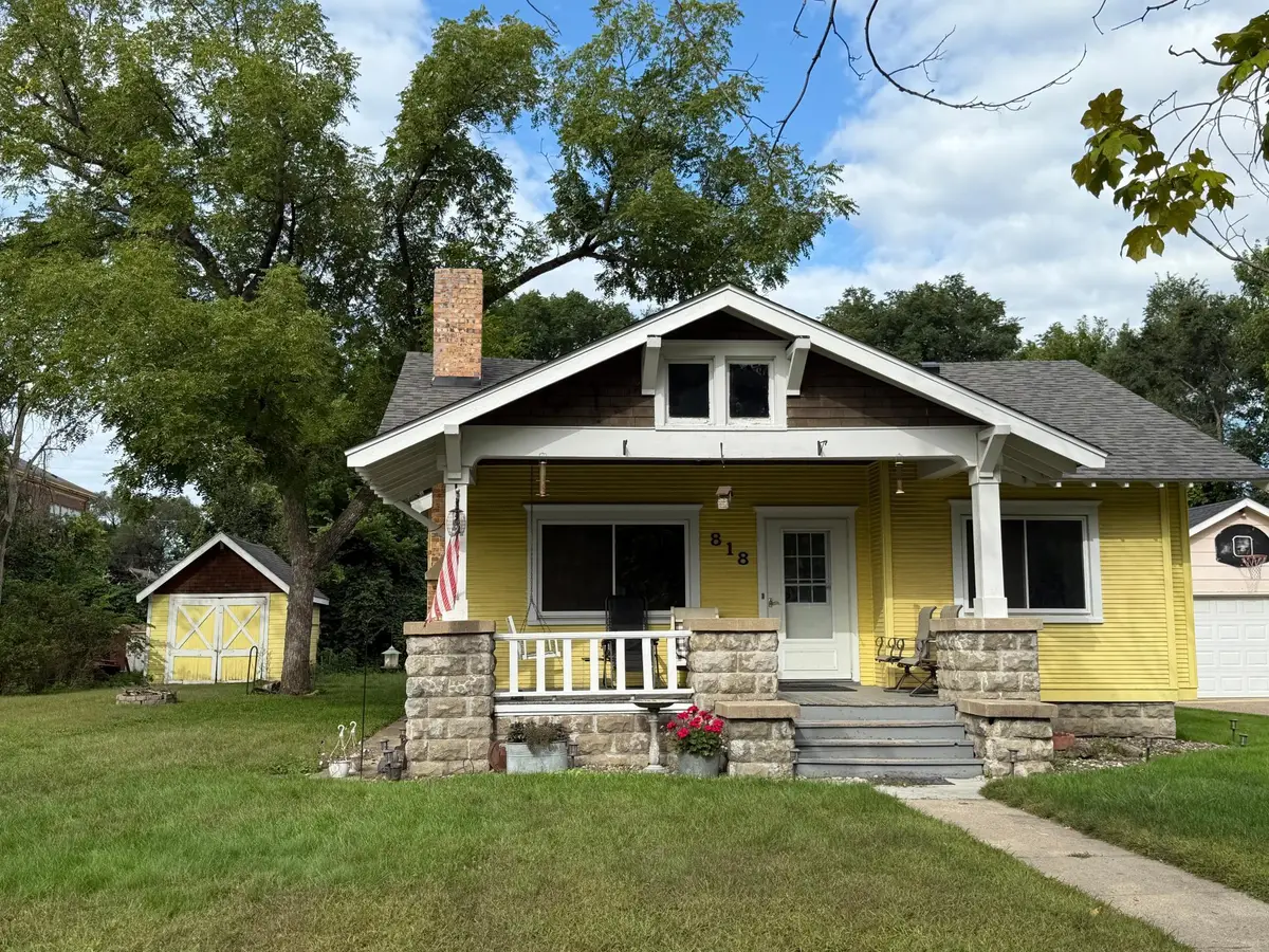 818 1st Avenue Nw, Faribault, MN 55021 - #1