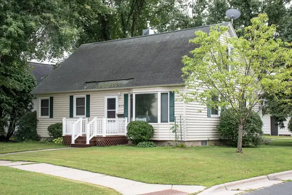 825 N Oak Street, Lake City, MN 55041