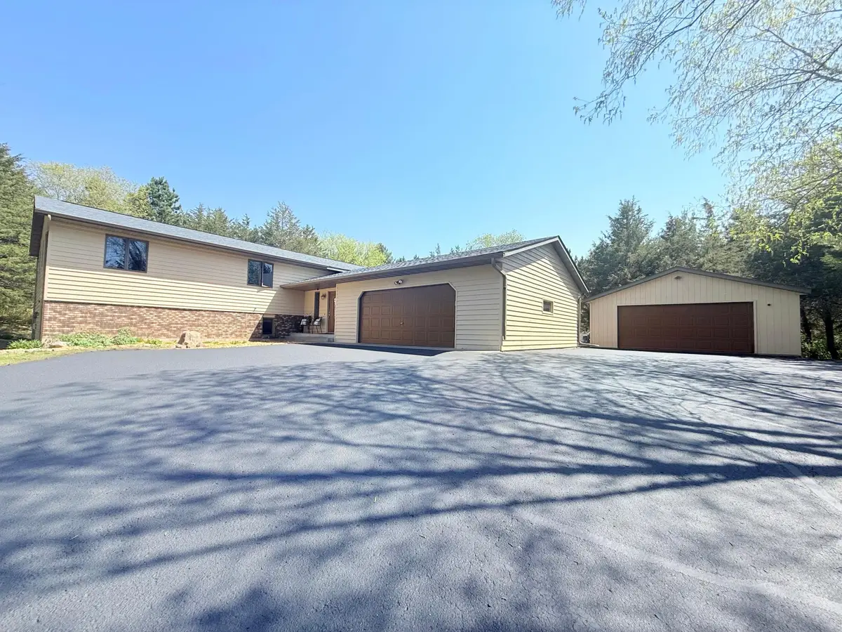 1069 Hunter Ridge, Hudson, WI 54016 - Image #1