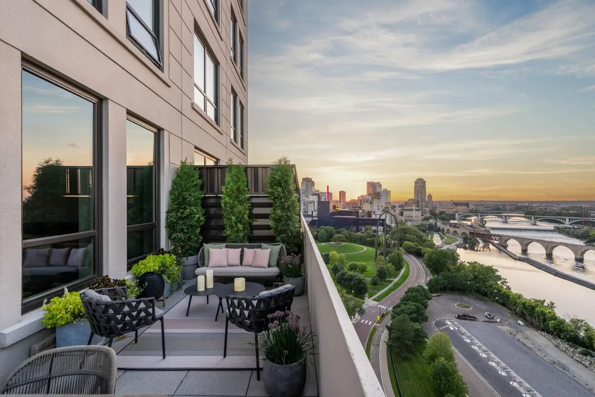 1111 W River Parkway #16C, Minneapolis, MN 55415 - Image #1