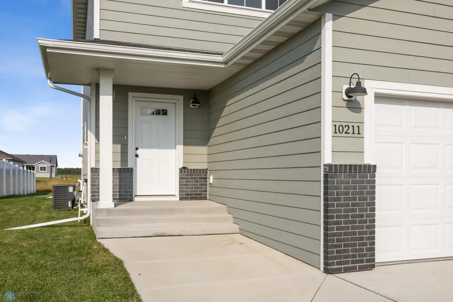 10211 Burgundy Drive, Horace, ND 58047 - Image #3