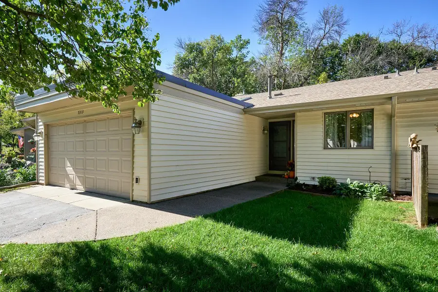 5313 Yorktown Lane N, Minneapolis, MN 55442 - Image #2
