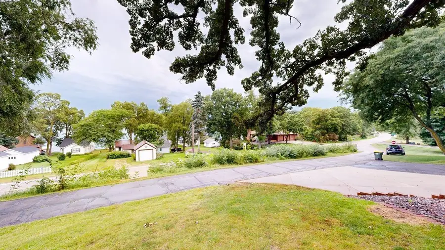 3091 77th Avenue Ne, Willmar, MN 56201 - Image #2