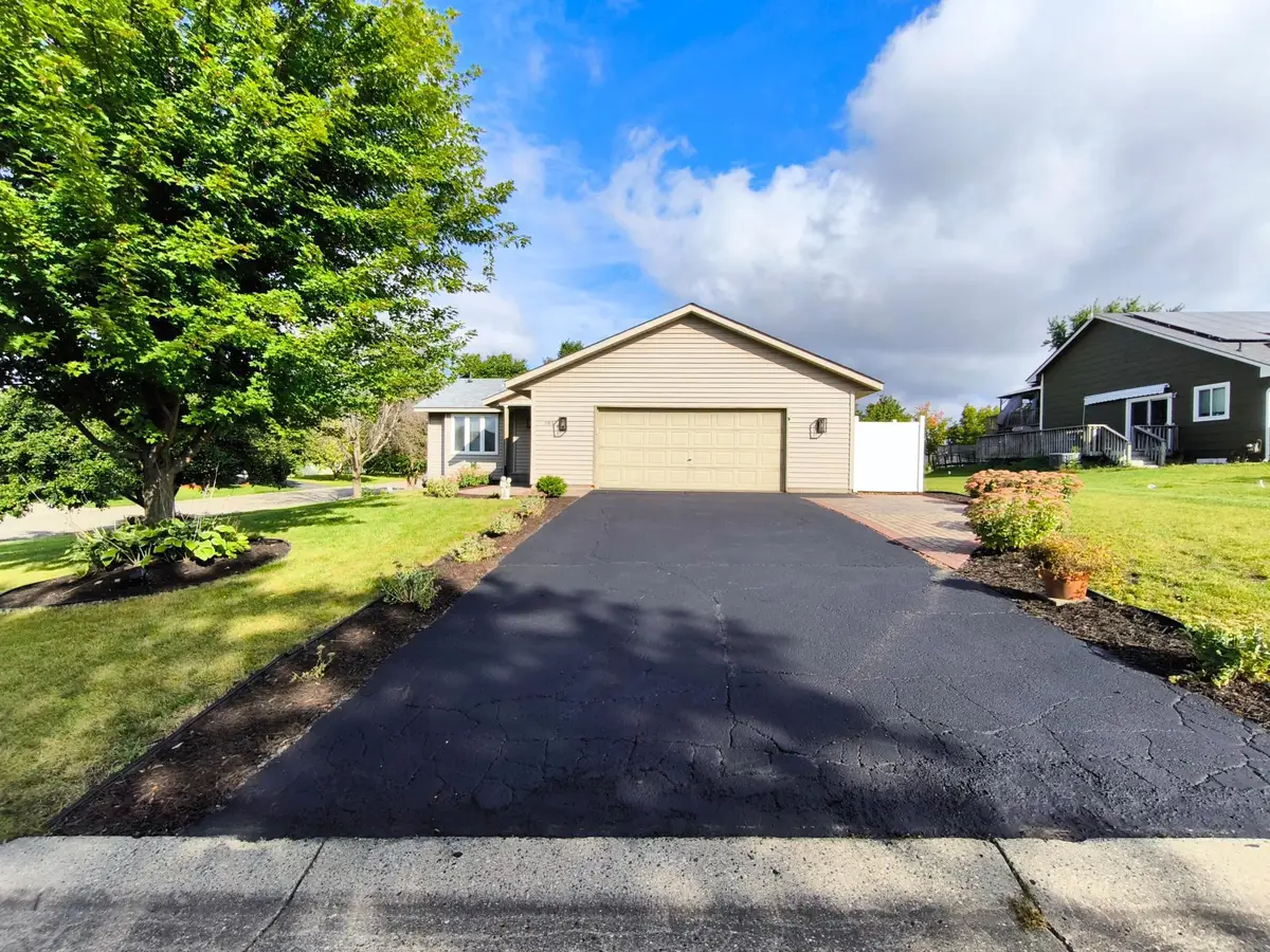 705 Koehnen Drive, Chaska, MN 55318 - Image #1