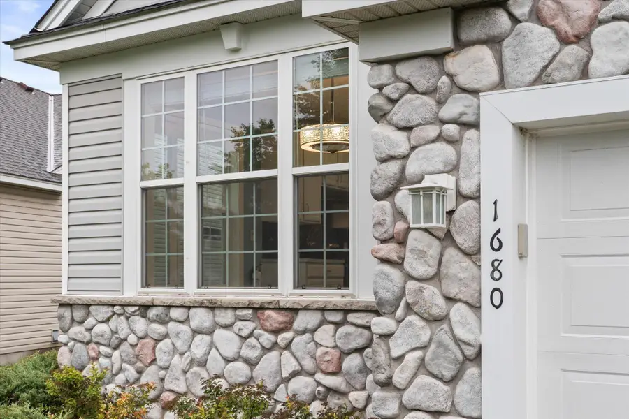 1680 Oakbrooke Court, Eagan, MN 55122 - Image #3