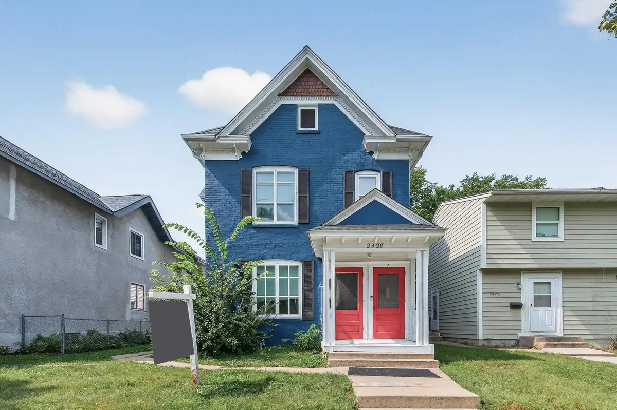 2428 11th Avenue S, Minneapolis, MN 55404 - Image #1