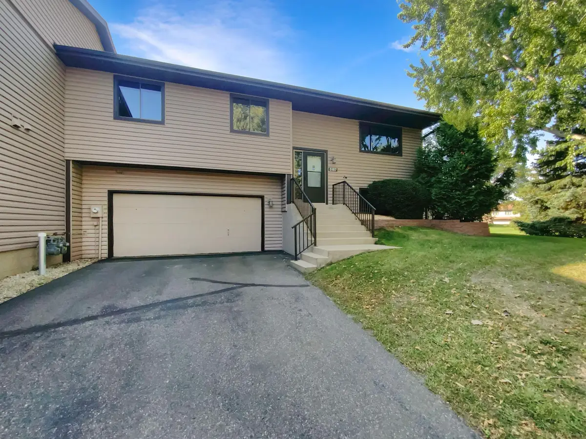 5167 148th Street W, Apple Valley, MN 55124 - Image #1