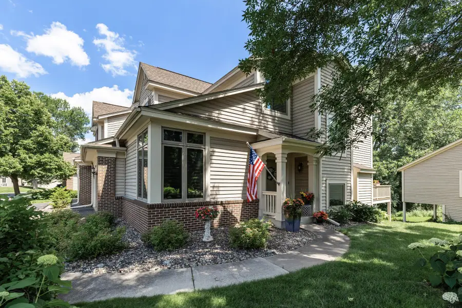 1503 Summit Shores W, Burnsville, MN 55306 - Image #2