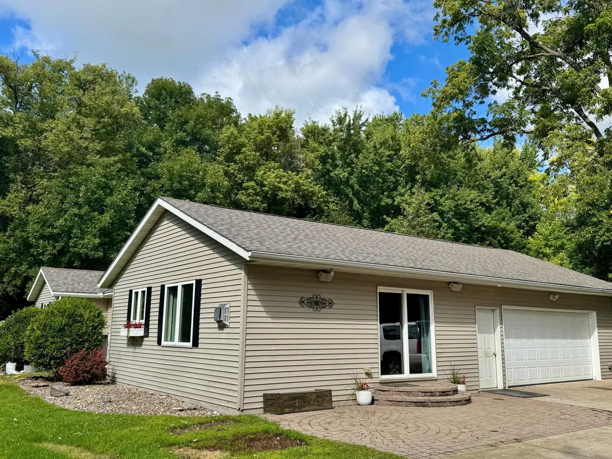 418 210th Avenue Se, Blomkest, MN 56216 - Image #1