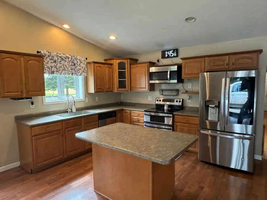 418 210th Avenue Se, Blomkest, MN 56216 - Image #3