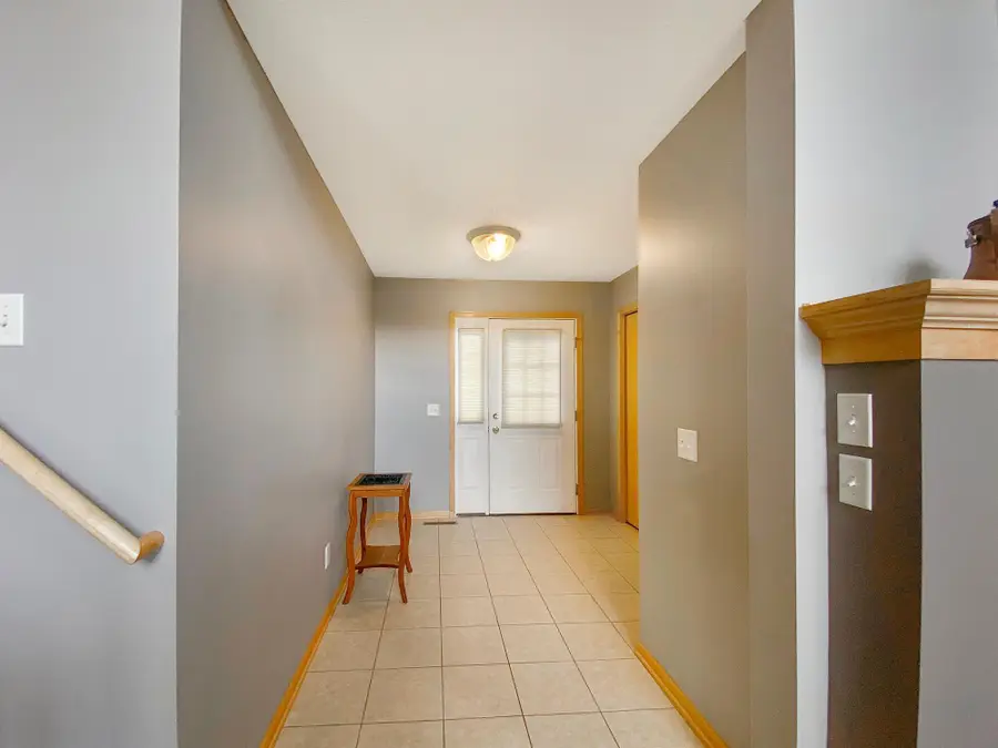 376 Brickyard Drive, Chaska, MN 55318 - Image #3