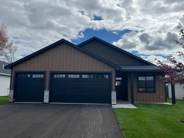 719 Margaret Lane Ne, Isanti, MN 55040