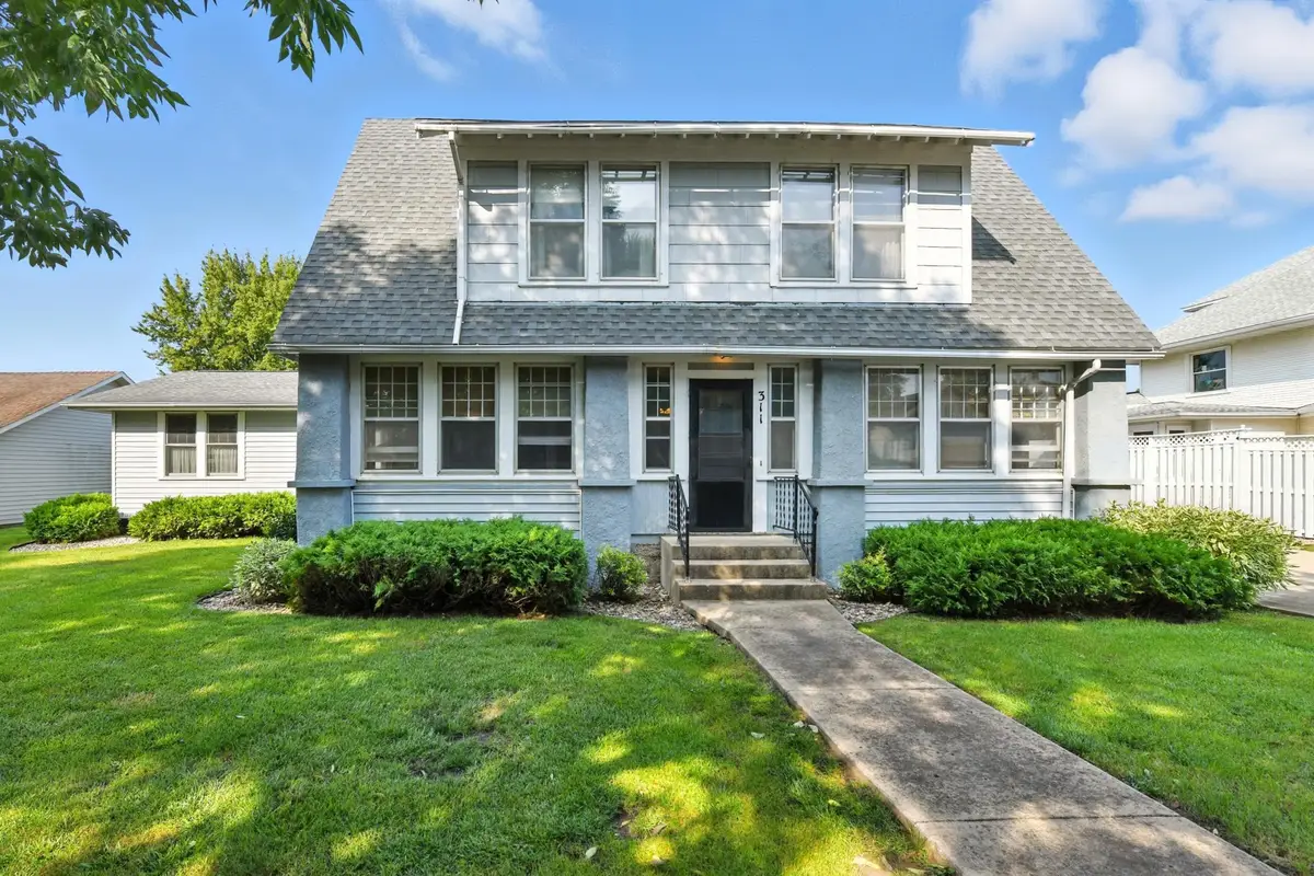 311 Plum Street, Lakefield, MN 56150 - #1