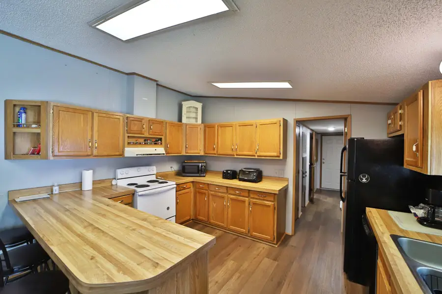 801 E Lake Street, Osakis, MN 56360 - #3