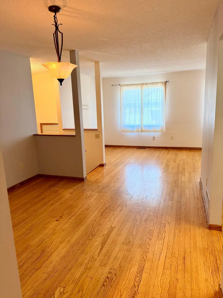 4463 Cinnamon Ridge Circle, Eagan, MN 55122 - Image #3