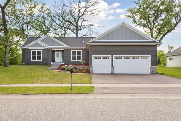 21212 Old Lake George Boulevard Nw, Oak Grove, MN 55303