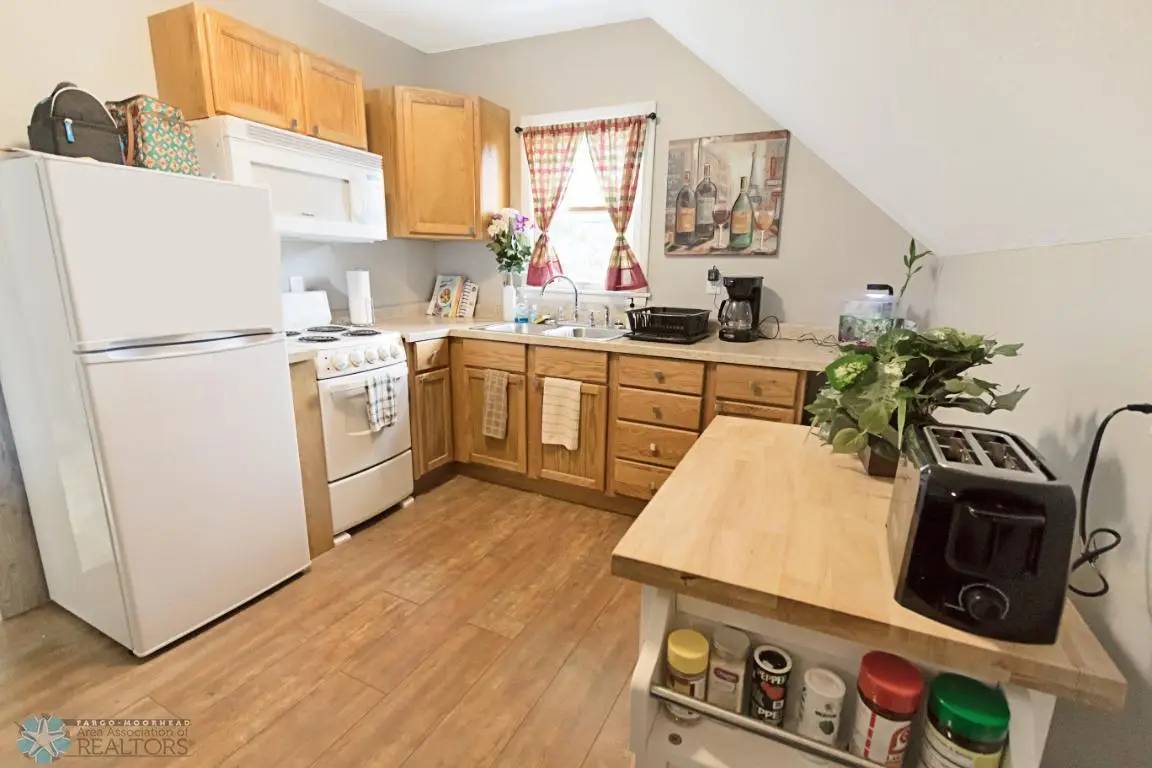 611 9th Avenue N, Fargo, ND 58102 - Image #1