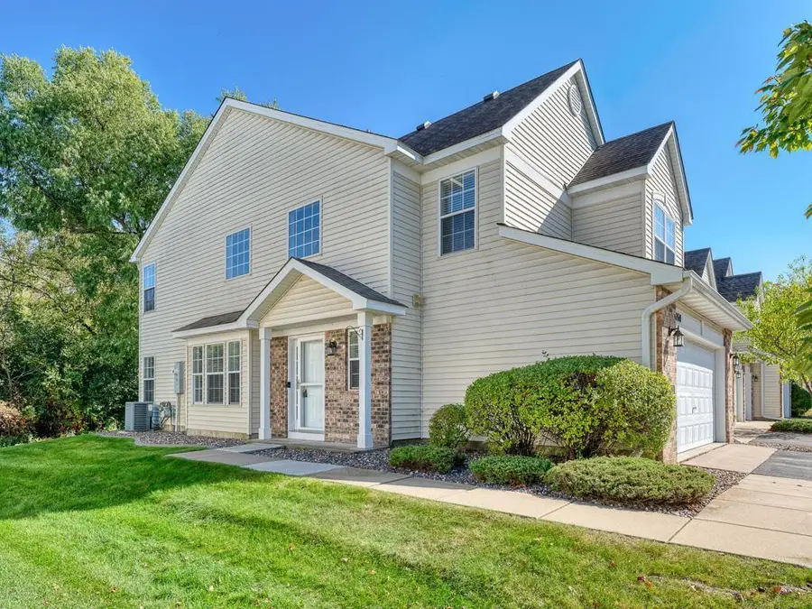 9260 Merrimac Lane N, Maple Grove, MN 55311 - Image #2