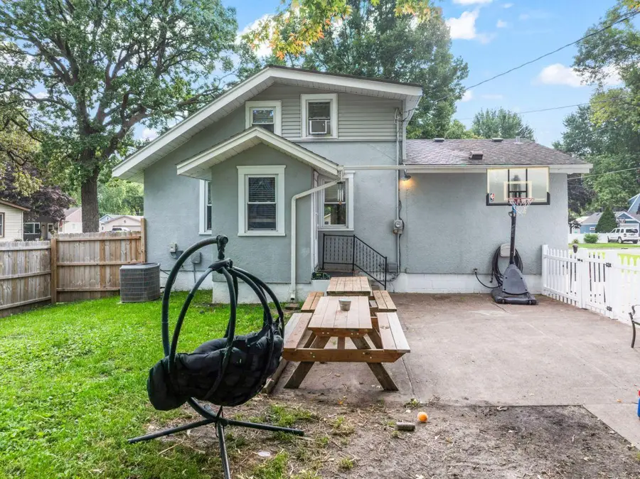 1212 S Grove Avenue, Owatonna, MN 55060 - Image #3