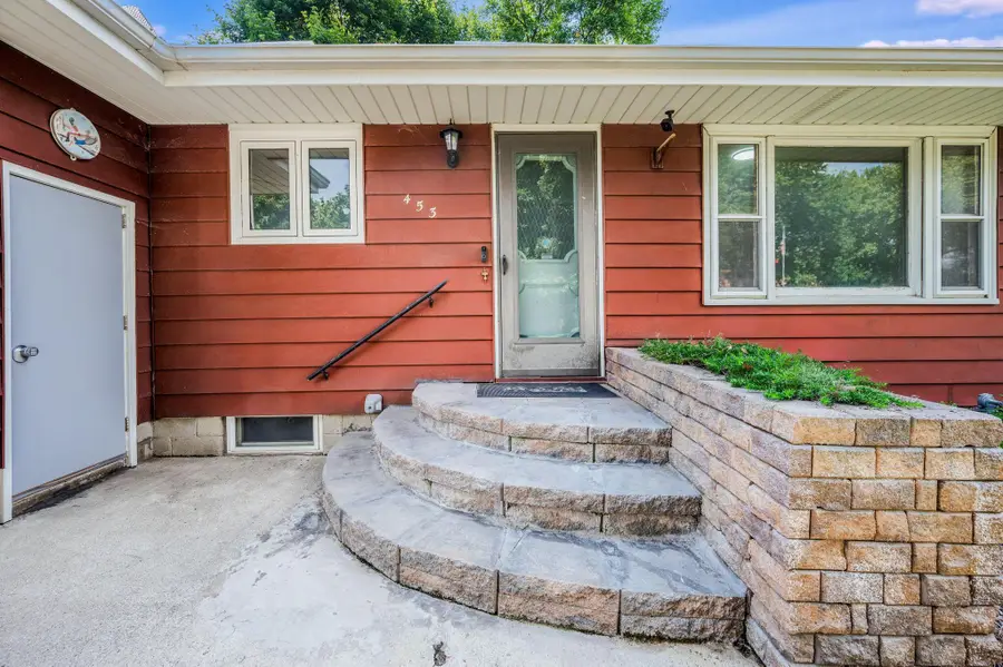 453 17th Street, Windom, MN 56101 - #3