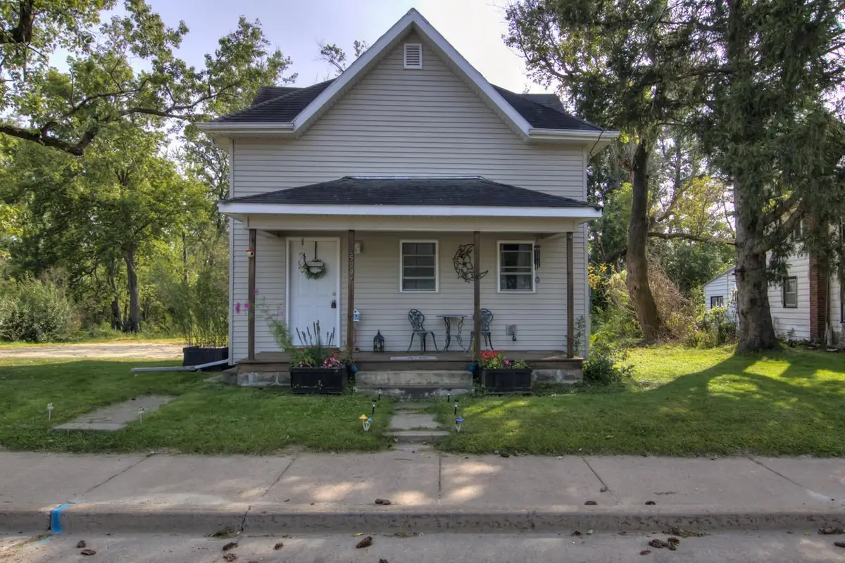 25997 E Mondovi Street, Eleva, WI 54738 - Image #1