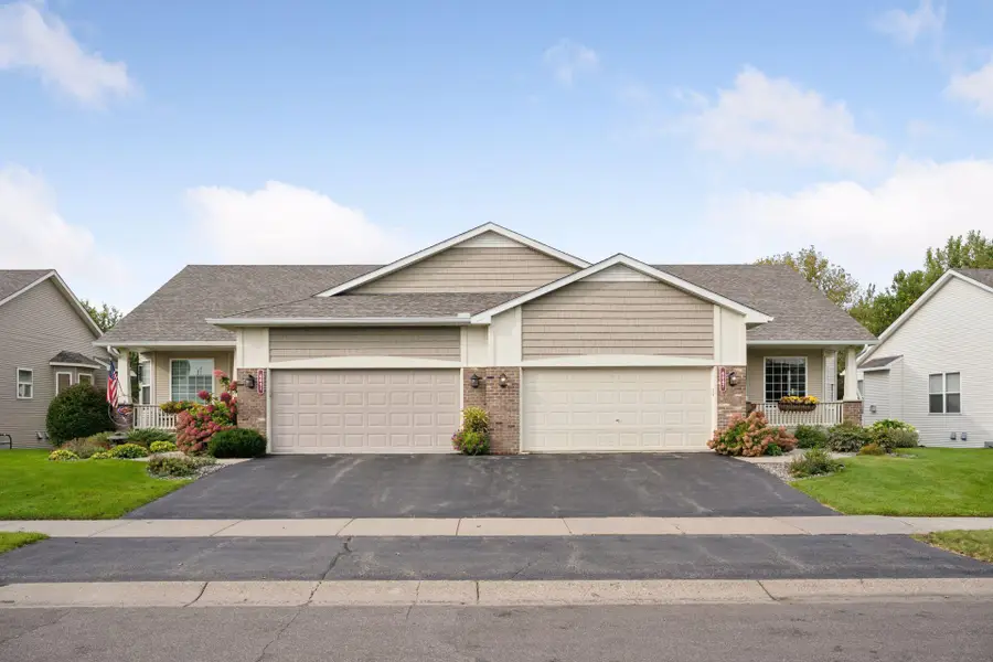 6647 Peony Lane N, Maple Grove, MN 55311 - Image #2