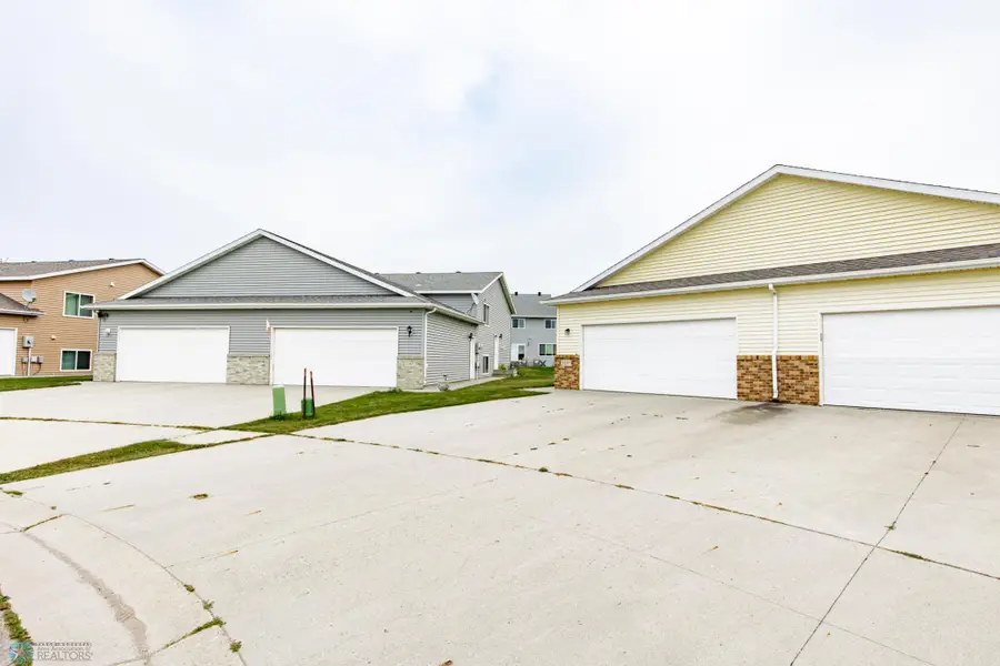 1157 39th Avenue S, Moorhead, MN 56560 - Image #3