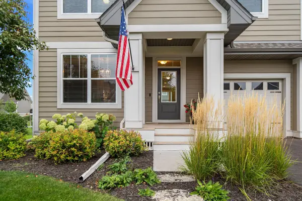 12570 Foxhill Avenue N, Hugo, MN 55038