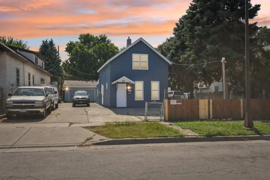 612 Bush Avenue, Saint Paul, MN 55130 - #2