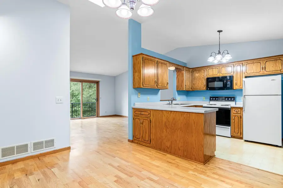 3329 Greenbrier Street, Vadnais Heights, MN 55127 - Image #2