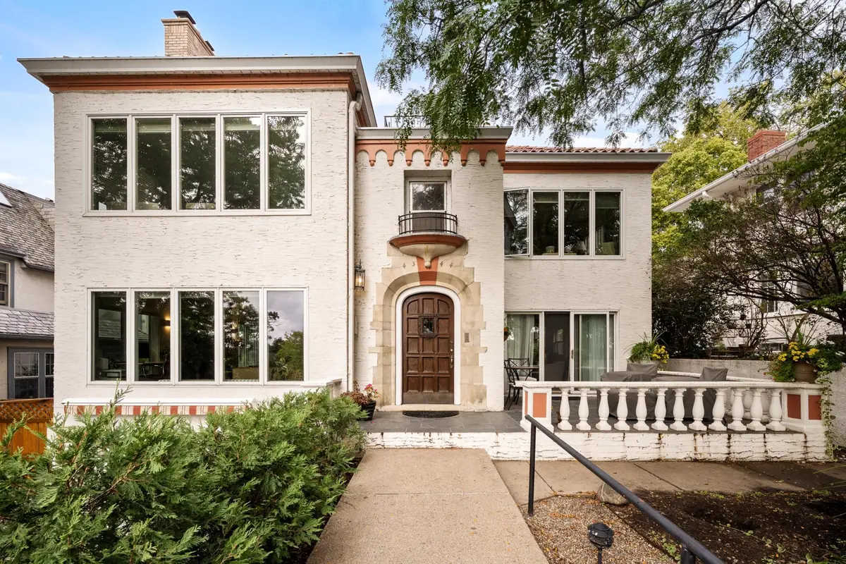 4344 W Lake Harriet Parkway #2, Minneapolis, MN 55410 - Image #1