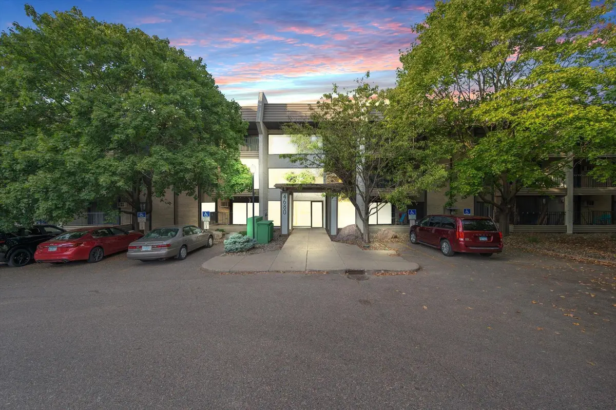 4680 Tower Street Se #109, Prior Lake, MN 55372 - Image #1
