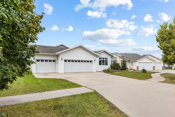 1534 Baywood Drive, West Fargo, ND 58078
