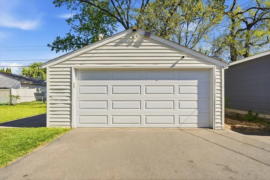 1859 6th Street, Saint Paul, MN 55110 - #2