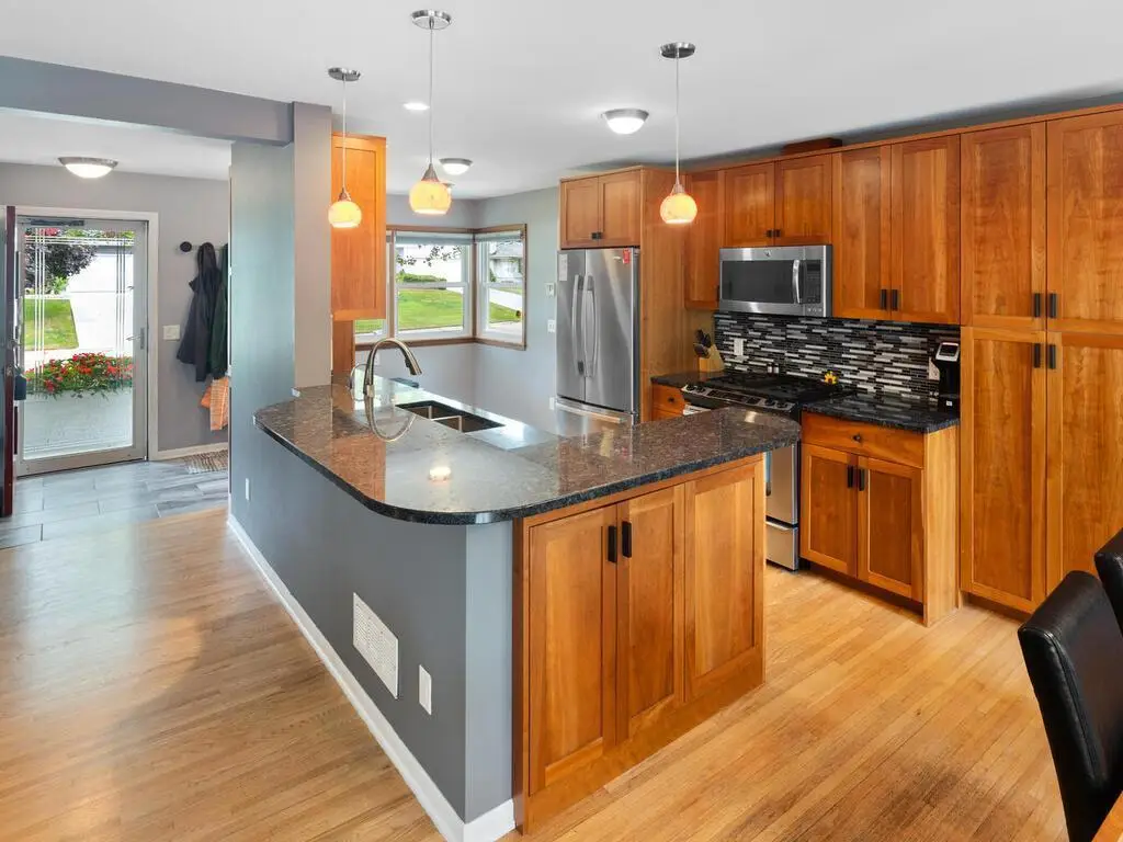 5169 Abercrombie Drive, Minneapolis, MN 55439 - Image #1