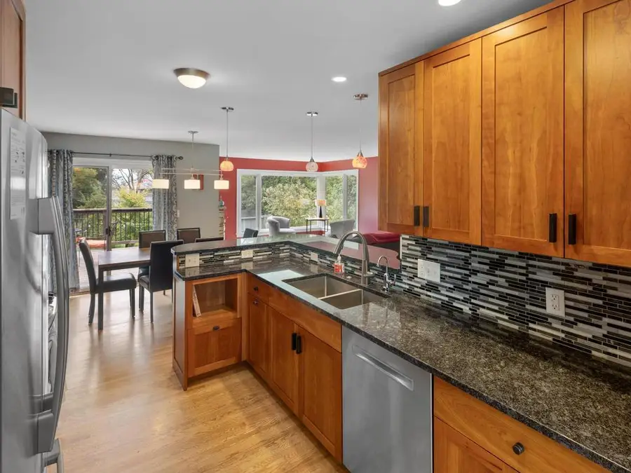 5169 Abercrombie Drive, Minneapolis, MN 55439 - Image #2