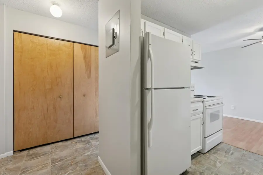 401 E Burnsville Parkway #106, Burnsville, MN 55337 - Image #3