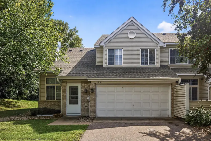 9245 Troon Court, Woodbury, MN 55125 - Image #2