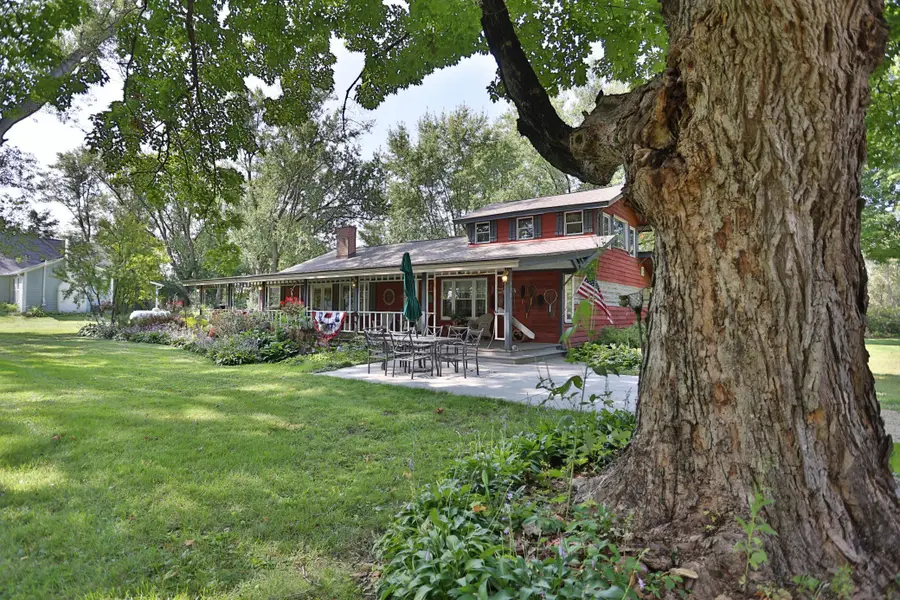 518 Trout Brook Drive, Roberts, WI 54023 - Image #2