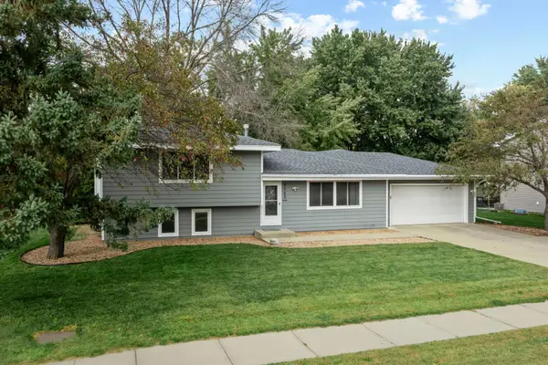 9965 208th Street W, Lakeville, MN 55044