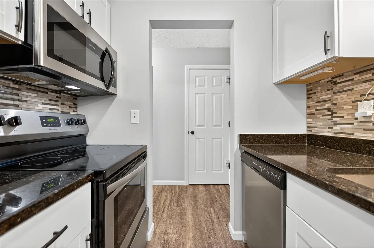 4530 Park Commons Drive #119, Minneapolis, MN 55416 - Image #1