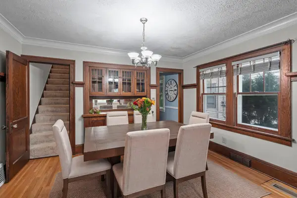 1263 Charles Avenue, Saint Paul, MN 55104