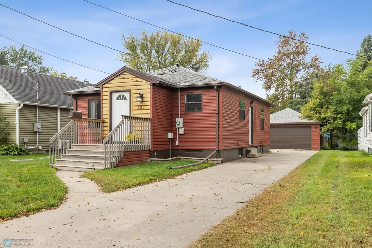 221 15th Street N, Moorhead, MN 56560 - Image #1