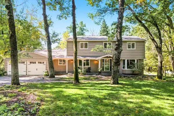 989 Priester Lane, Hudson, WI 54016