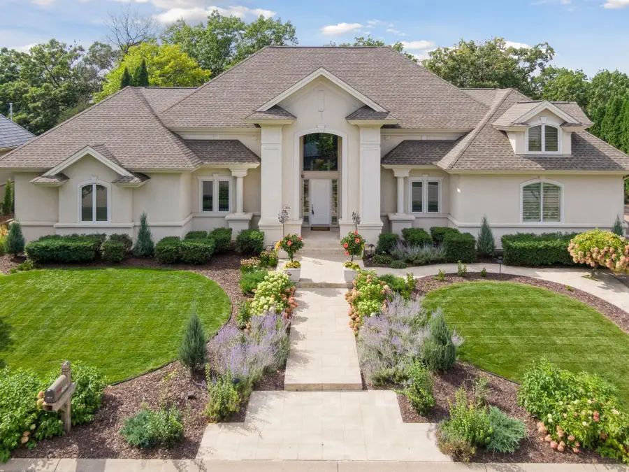 6314 Mcintyre Point, Minneapolis, MN 55439 - Image #2