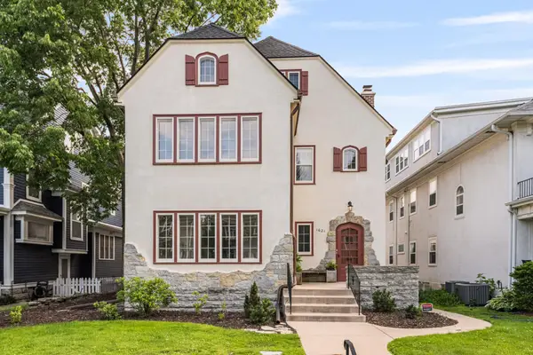 1621 W 25th Street, Minneapolis, MN 55405