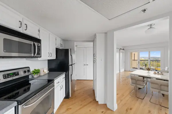 20 2nd Street Ne #P1802, Minneapolis, MN 55413