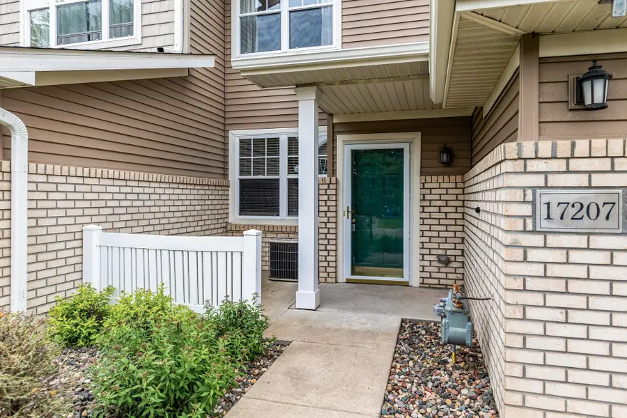 17207 Encina Path, Farmington, MN 55024 - Image #2